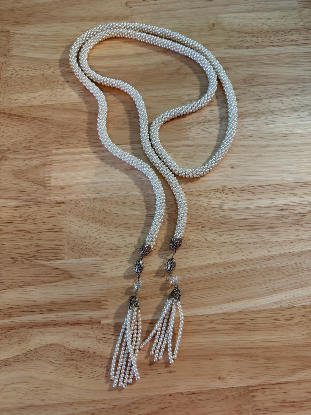 Pearl‎ Beaded Lariat Necklace with Tassels - White